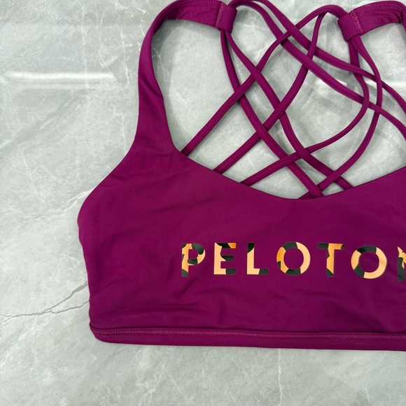 Women’s Lululemon Peloton Free To Be Bra Wild Animal Print Strappy Back Size 4 - Picture 2 of 14